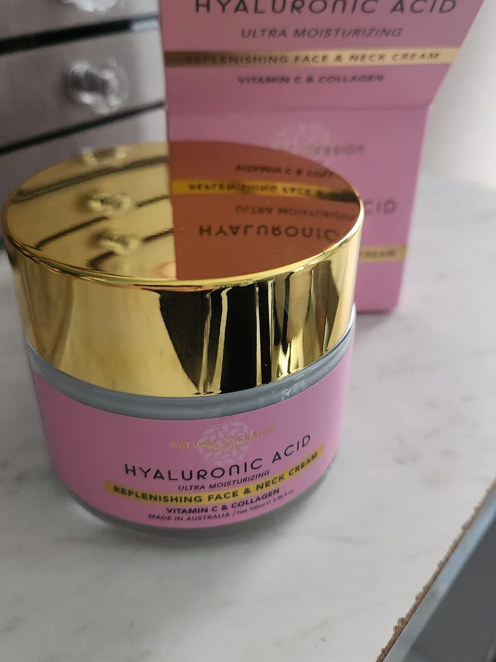 Natural Infusion Hyaluronic Acid Ultra Moisturizing Face & Neck Cream - Pink